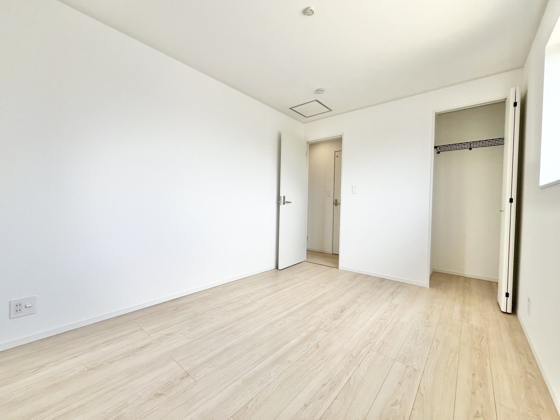 柳川市鍛冶屋町 第1 1号棟 洋室